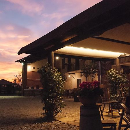 Cascina Mo.Ma Hotel Carrù Eksteriør billede